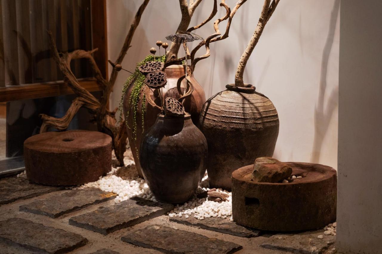 Whispering Mountains Boutique * Zhangjiajie