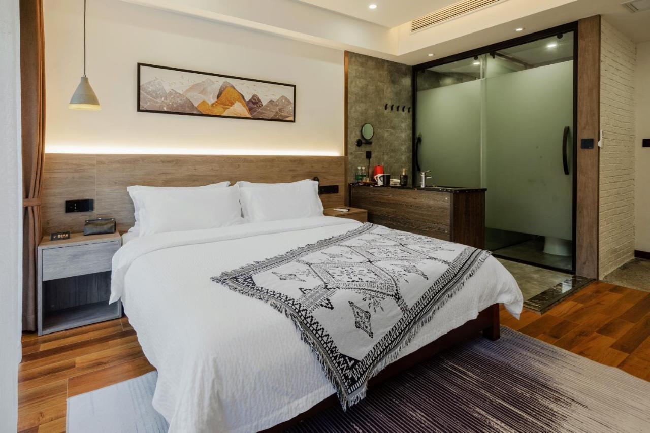 Whispering Mountains Boutique Country house